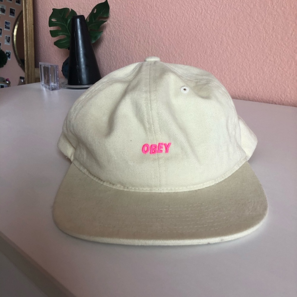 OBEY snap back